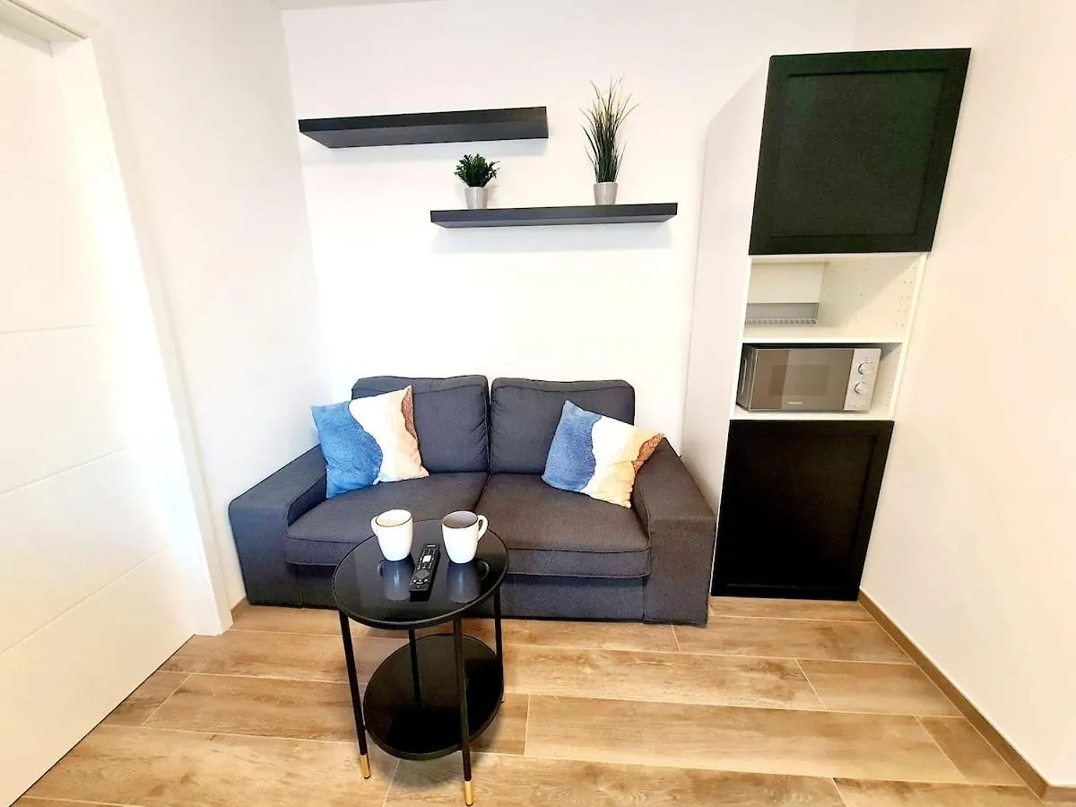 Appartamento Luxury 1 Bedroom Flat With Parking Lussemburgo