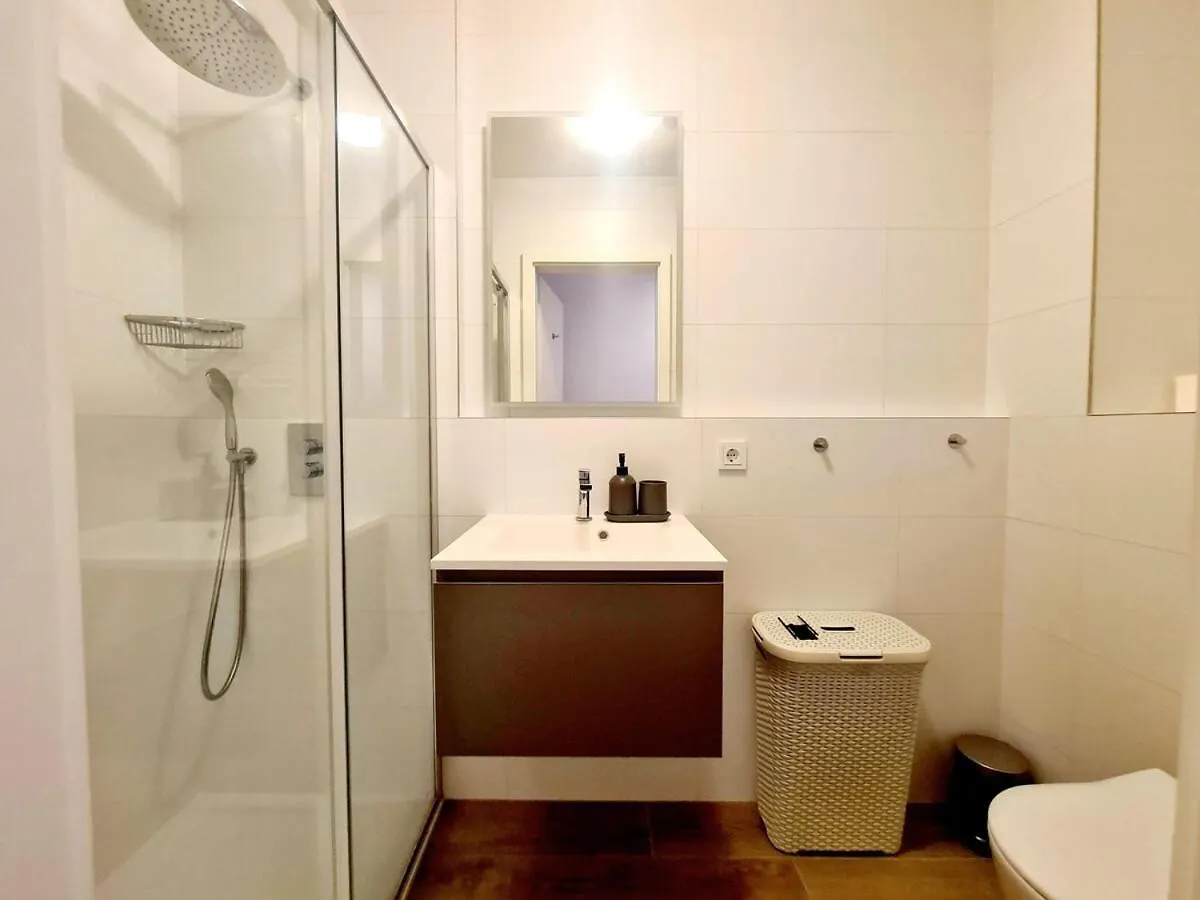 Luxury 1 Bedroom Flat With Parking Lussemburgo